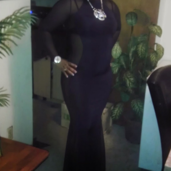 Black Long Sleeve Dress - Picture 1 of 4